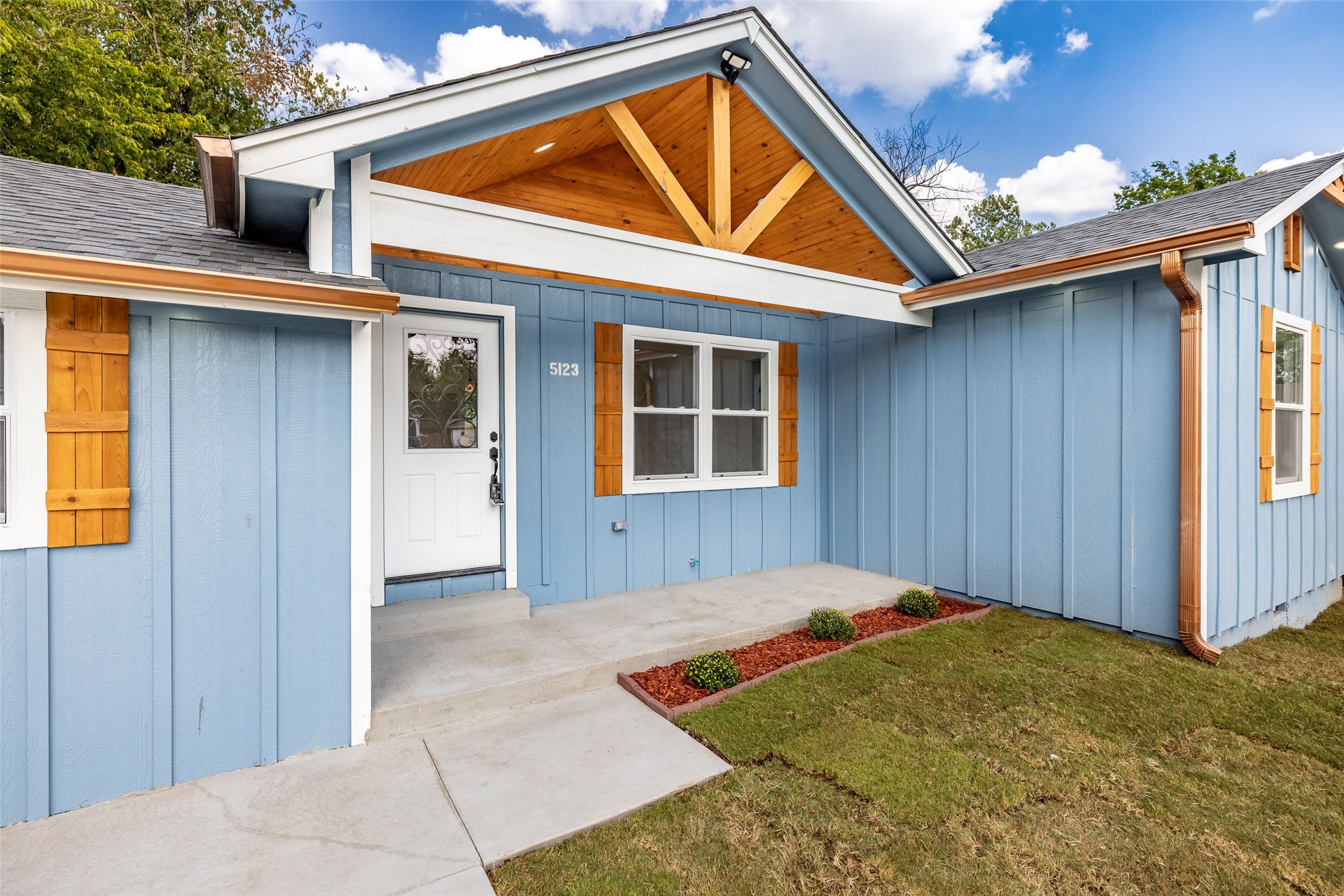 5123 E Easton Street Tulsa OK 74115