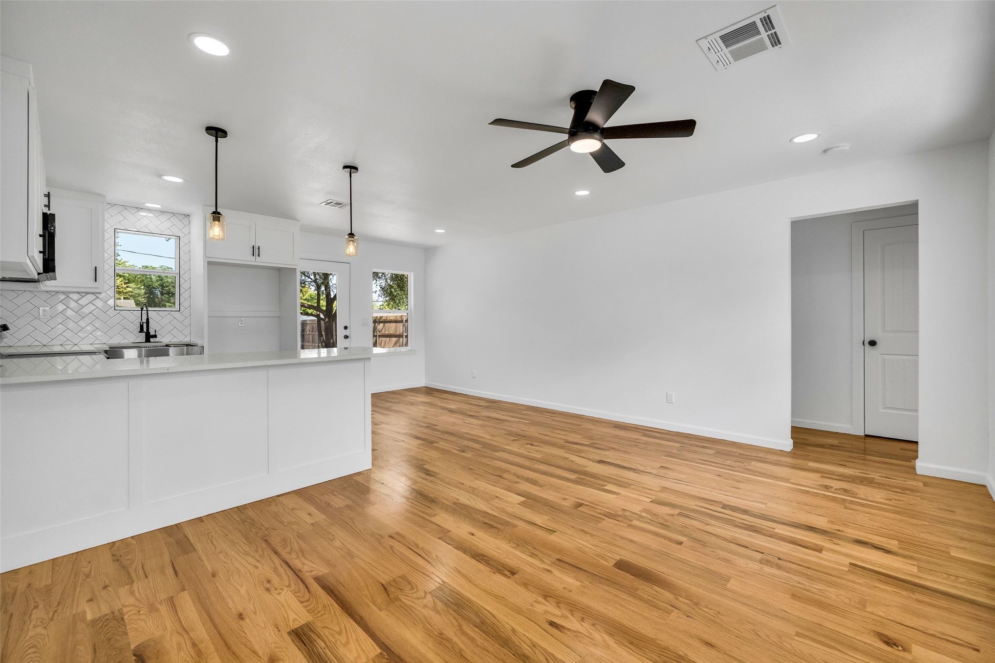 5123 E Easton Street Tulsa OK 74115