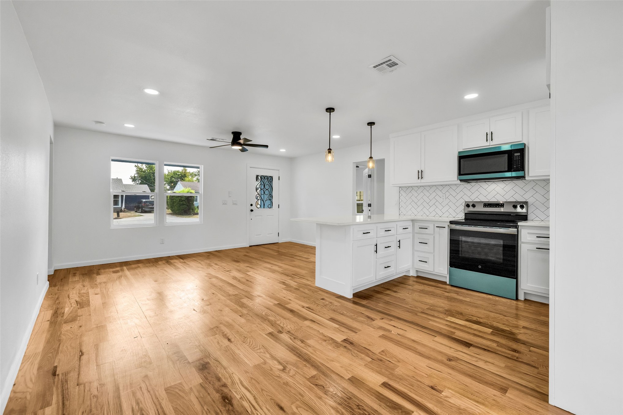 5123 E Easton Street Tulsa OK 74115