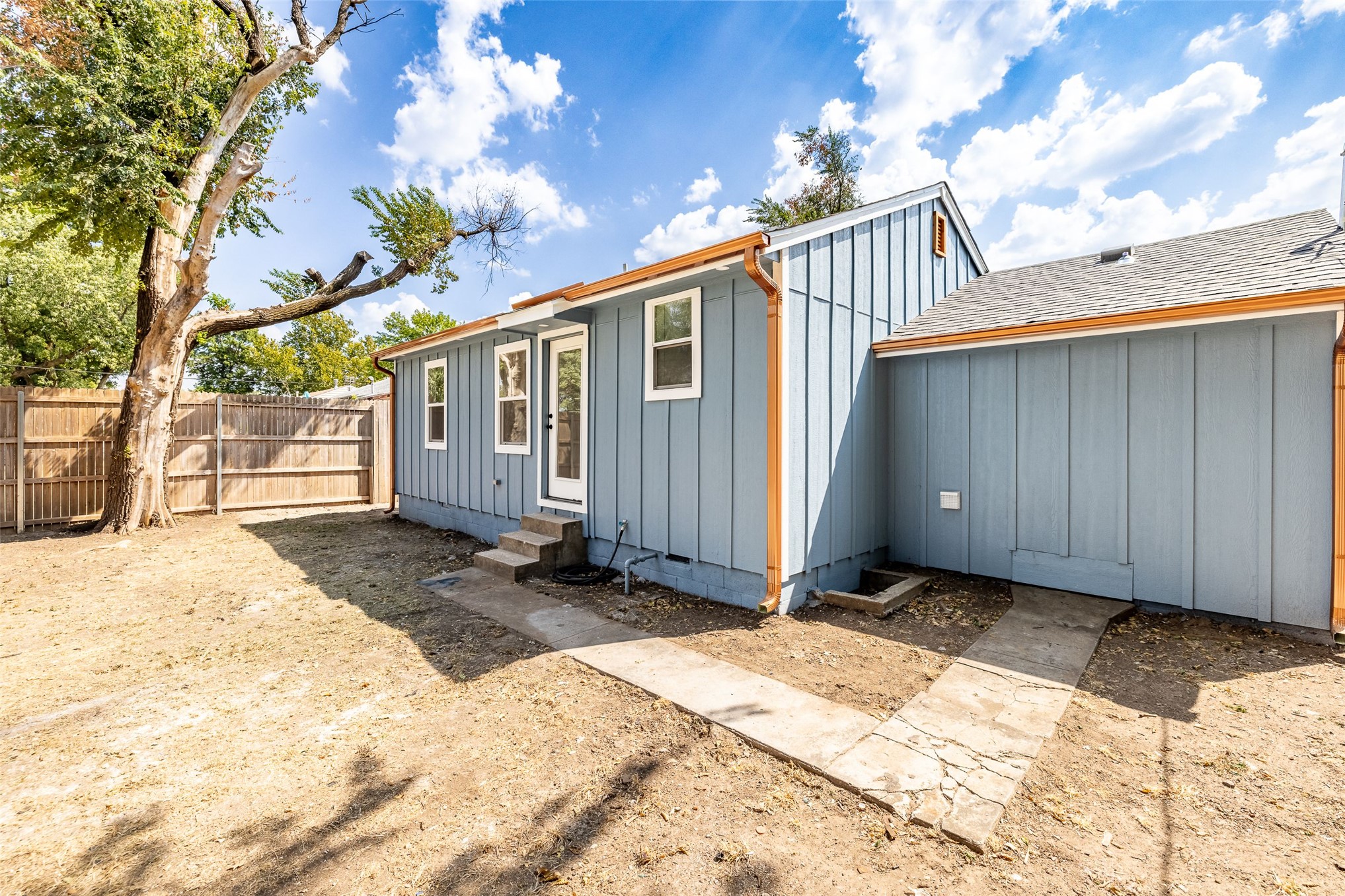 5123 E Easton Street Tulsa OK 74115