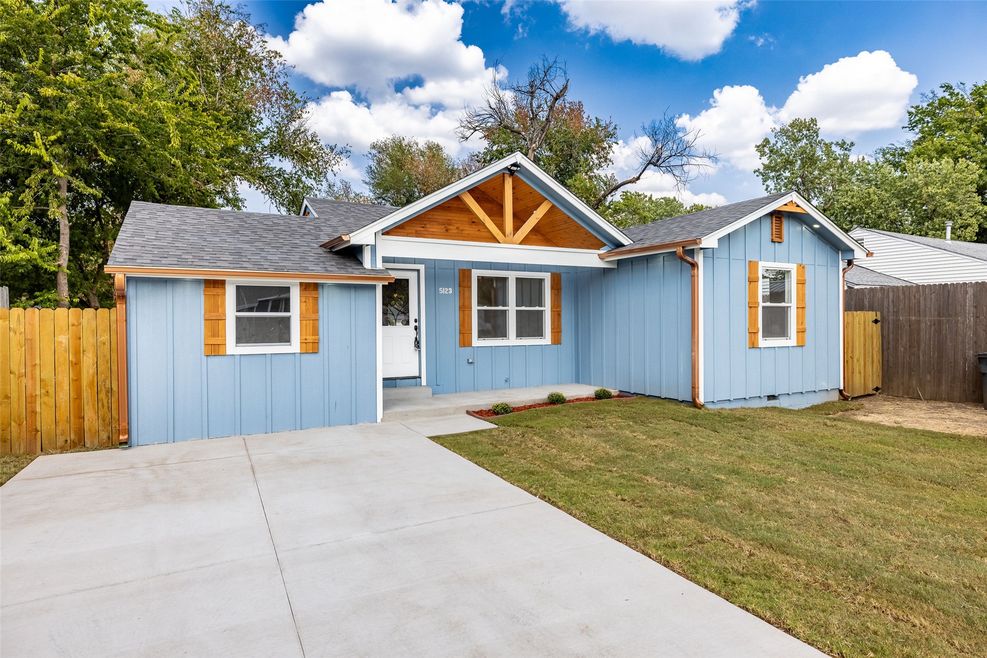5123 E Easton Street Tulsa OK 74115