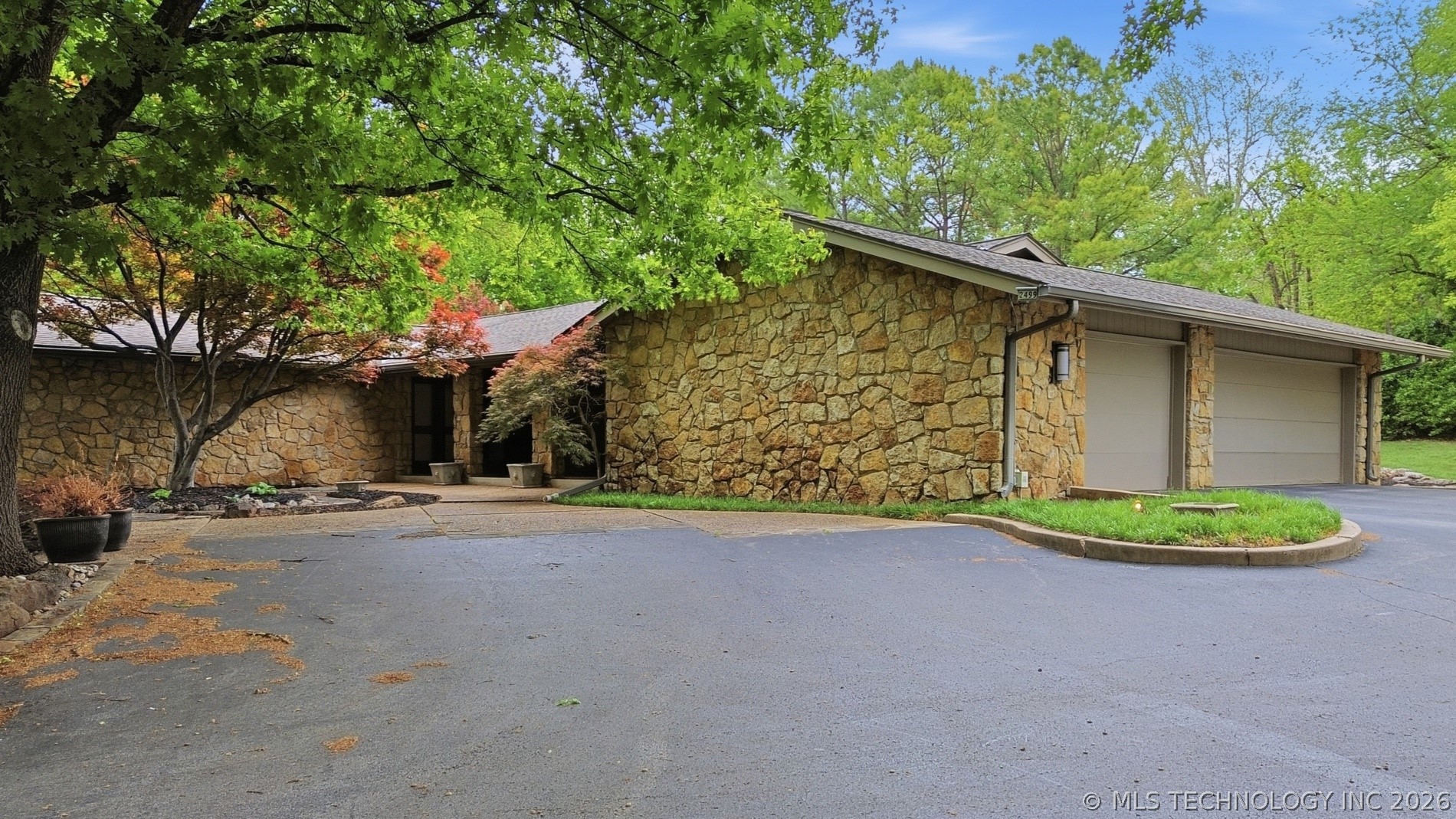 2499 E 49th Street Tulsa OK 74105