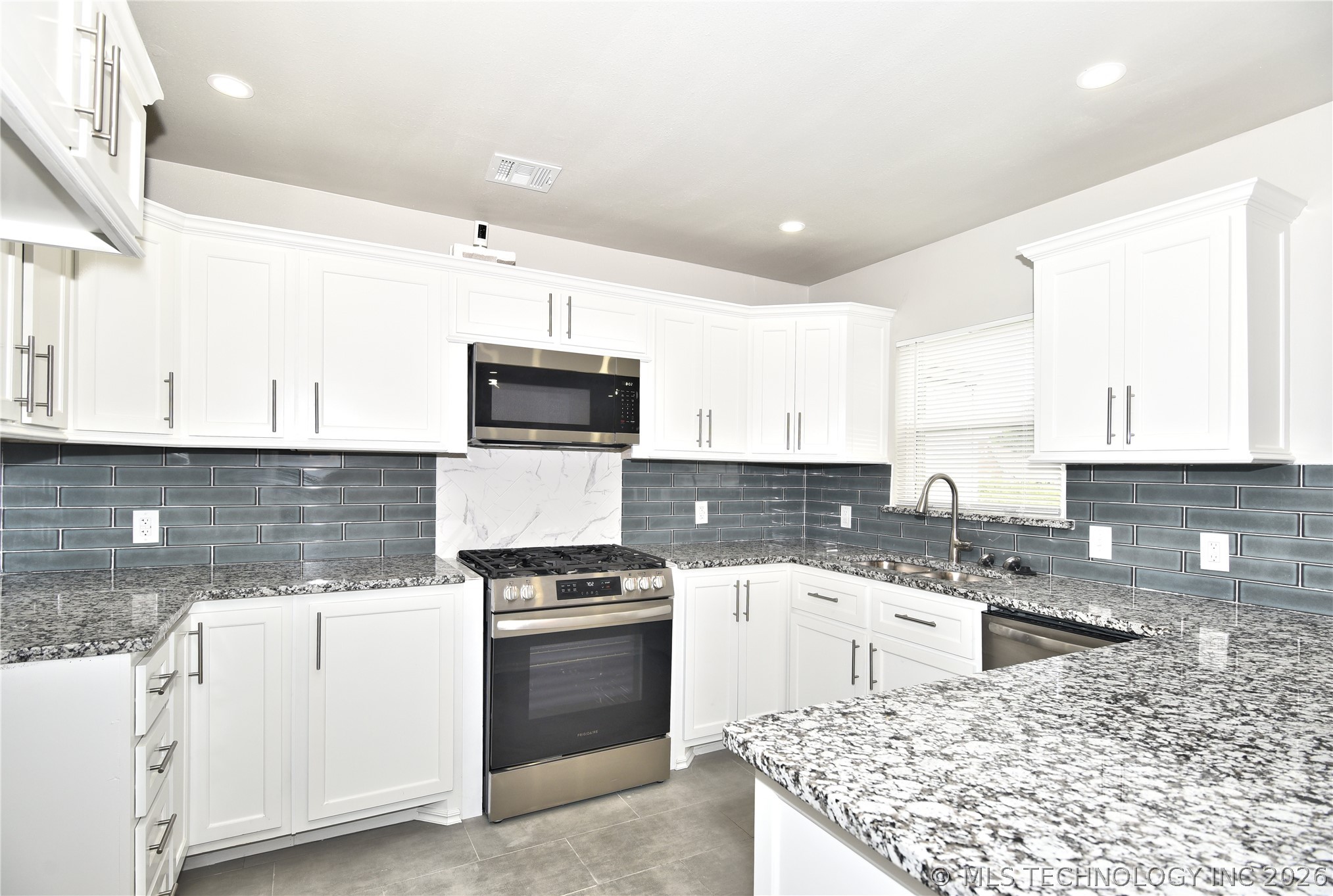 2104 N Boston Place Tulsa OK 74106