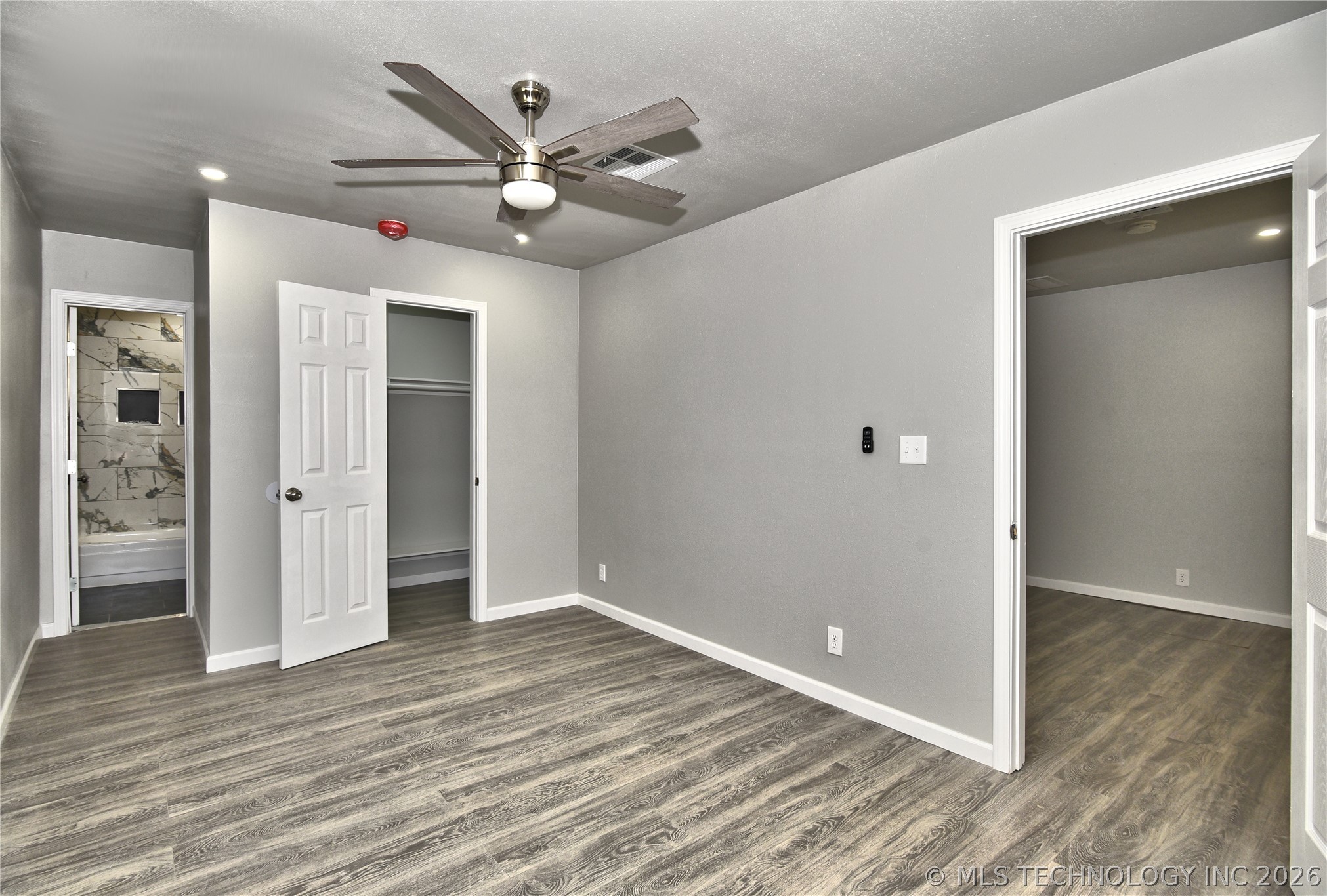 2104 N Boston Place Tulsa OK 74106