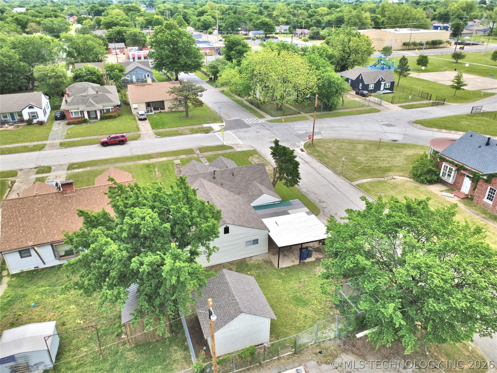 2104 N Boston Place Tulsa OK 74106
