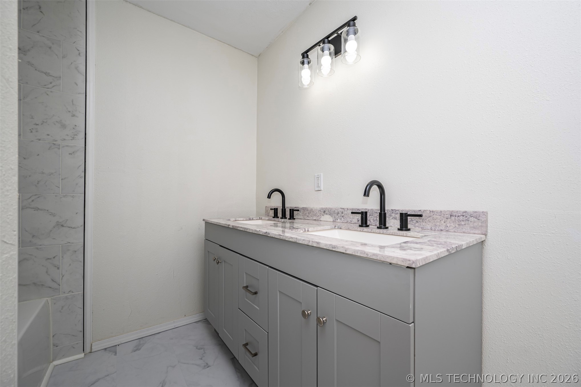 614 E Broadway Sulphur OK 73086