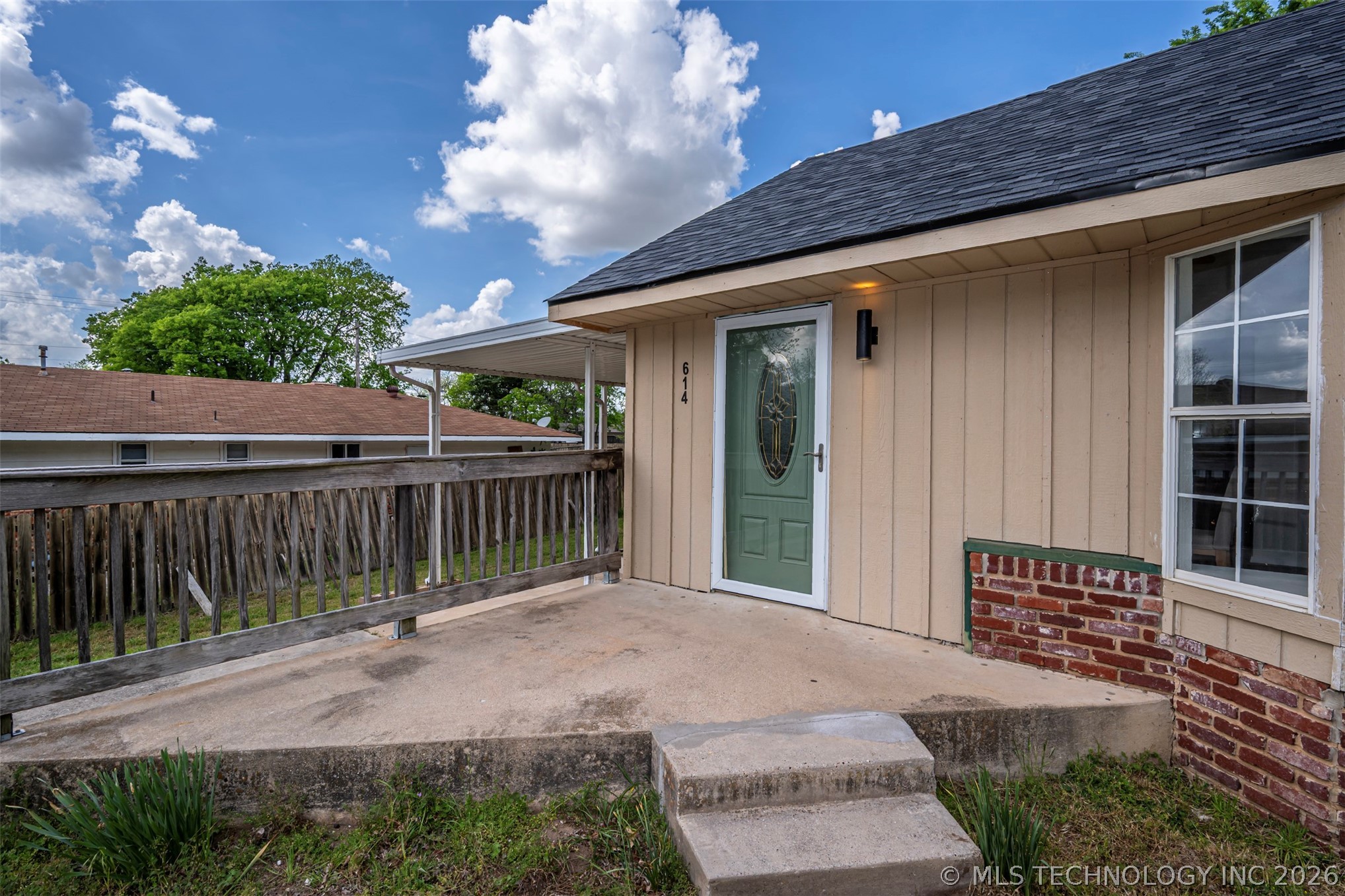 614 E Broadway Sulphur OK 73086