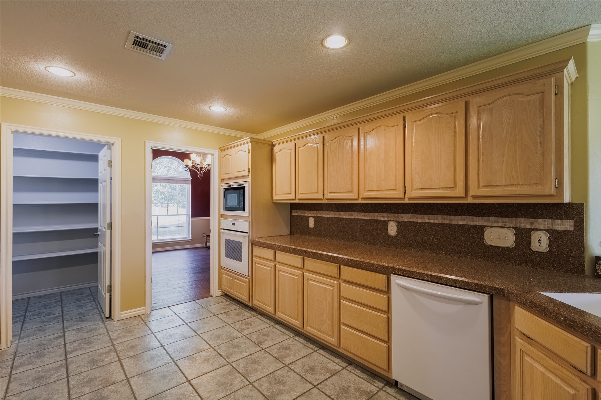 21302 E 103rd Street Broken Arrow OK 74014