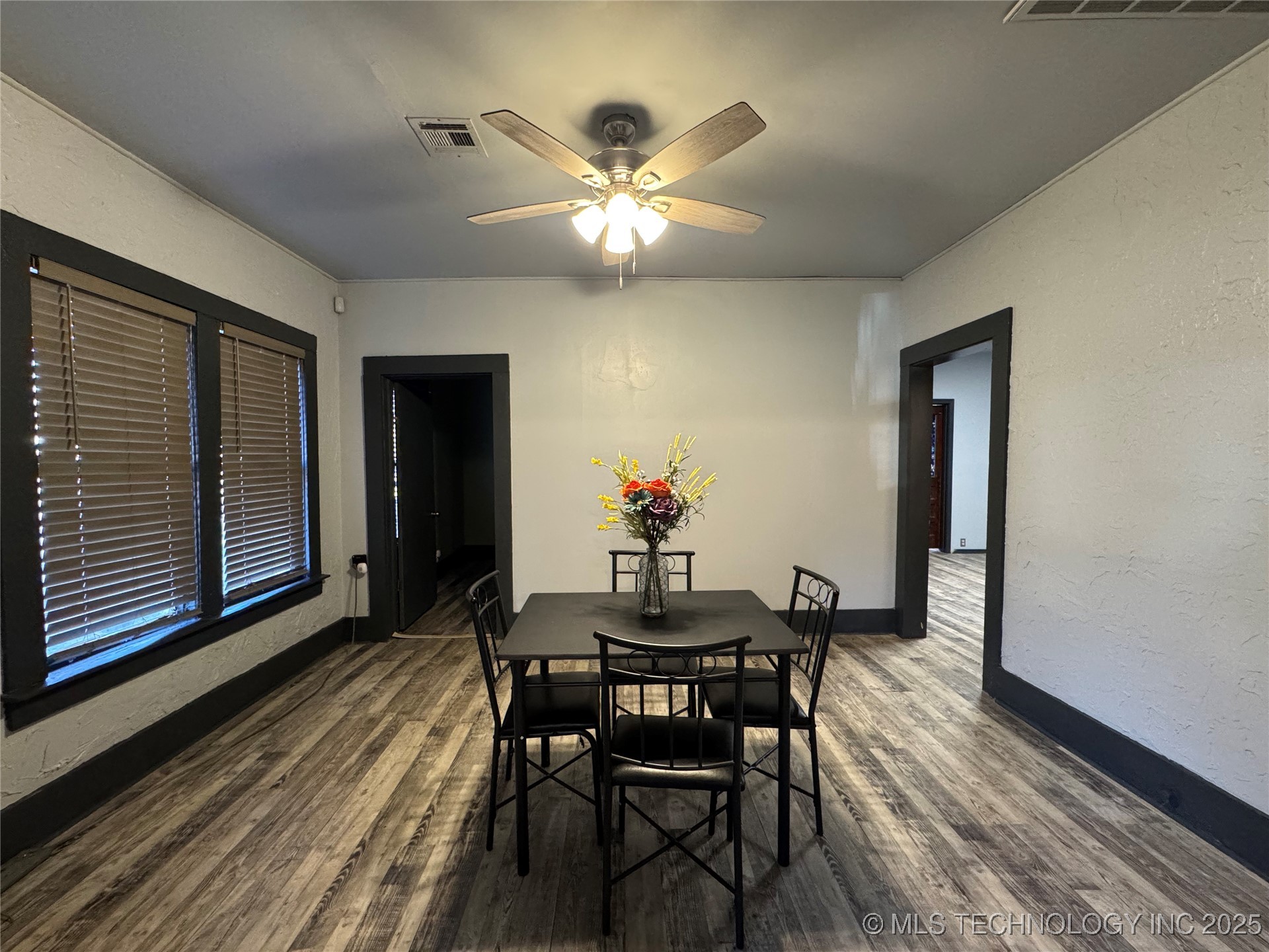 319 S Division Street Sapulpa OK 74066