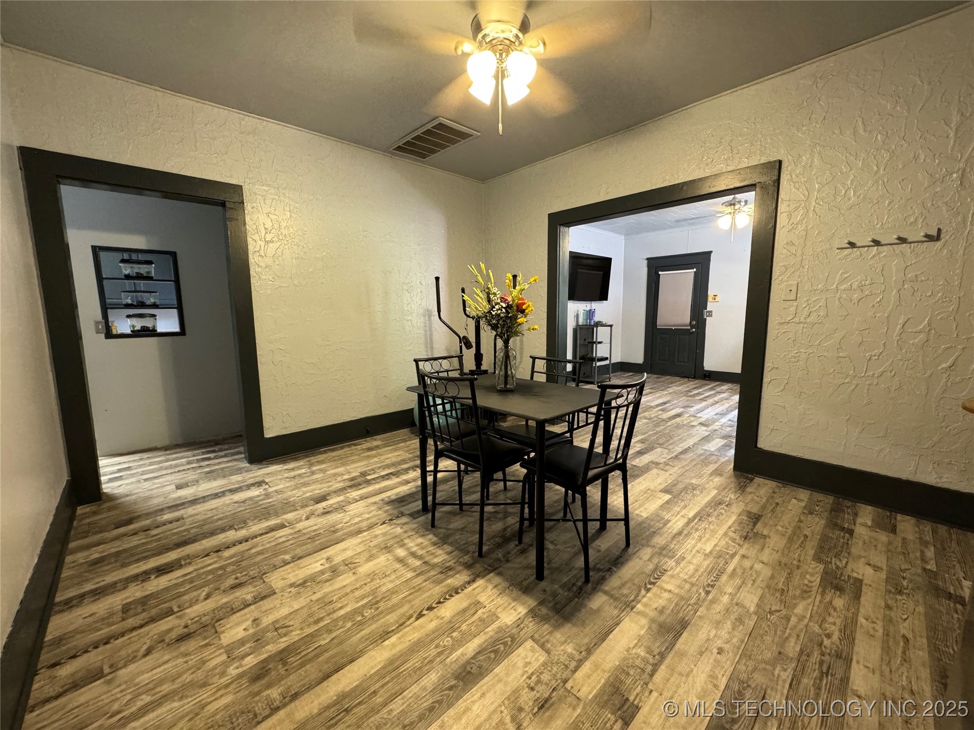 319 S Division Street Sapulpa OK 74066