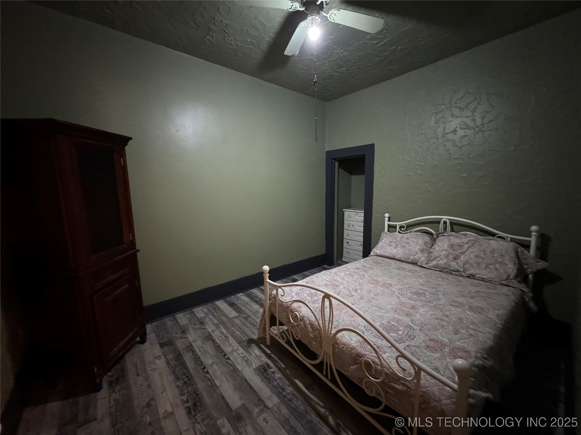 319 S Division Street Sapulpa OK 74066