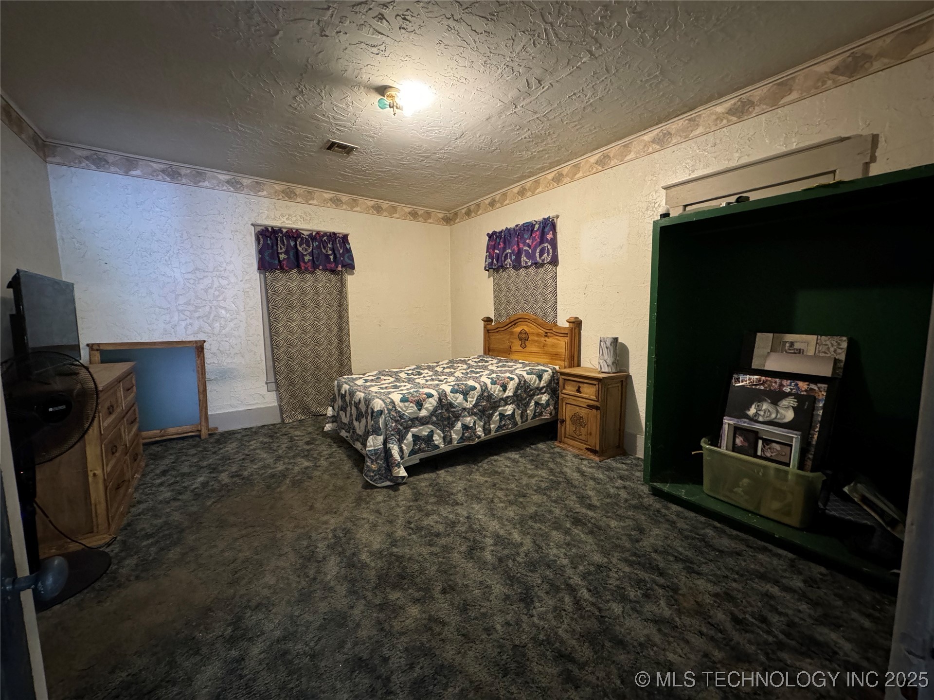 319 S Division Street Sapulpa OK 74066