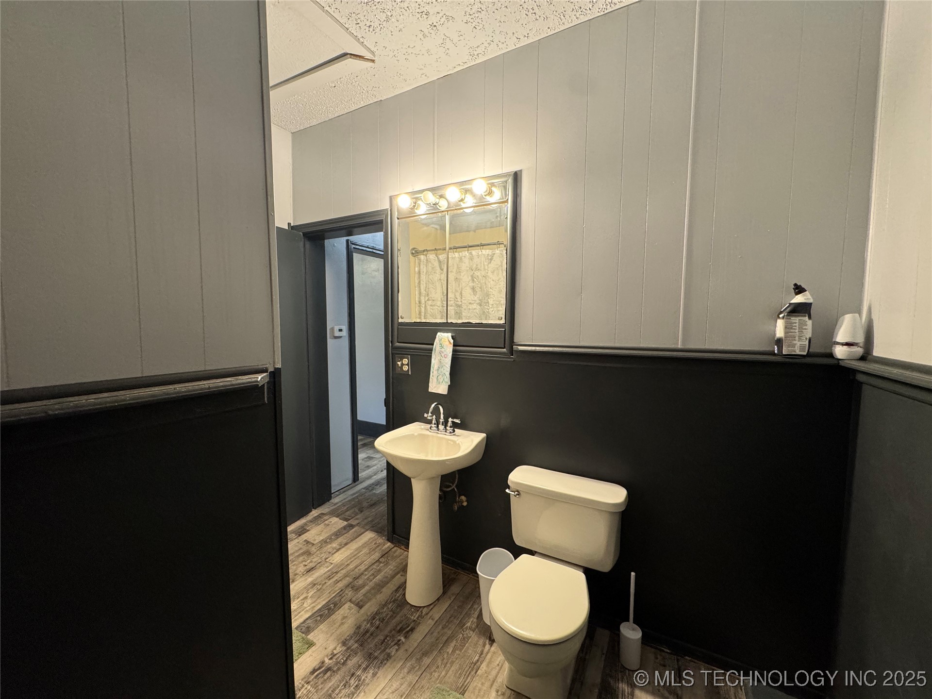 319 S Division Street Sapulpa OK 74066