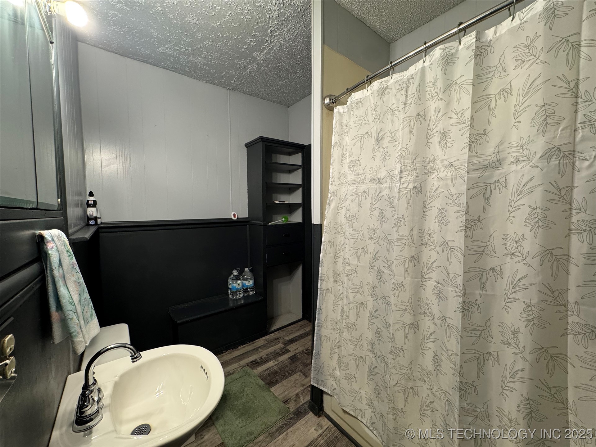 319 S Division Street Sapulpa OK 74066