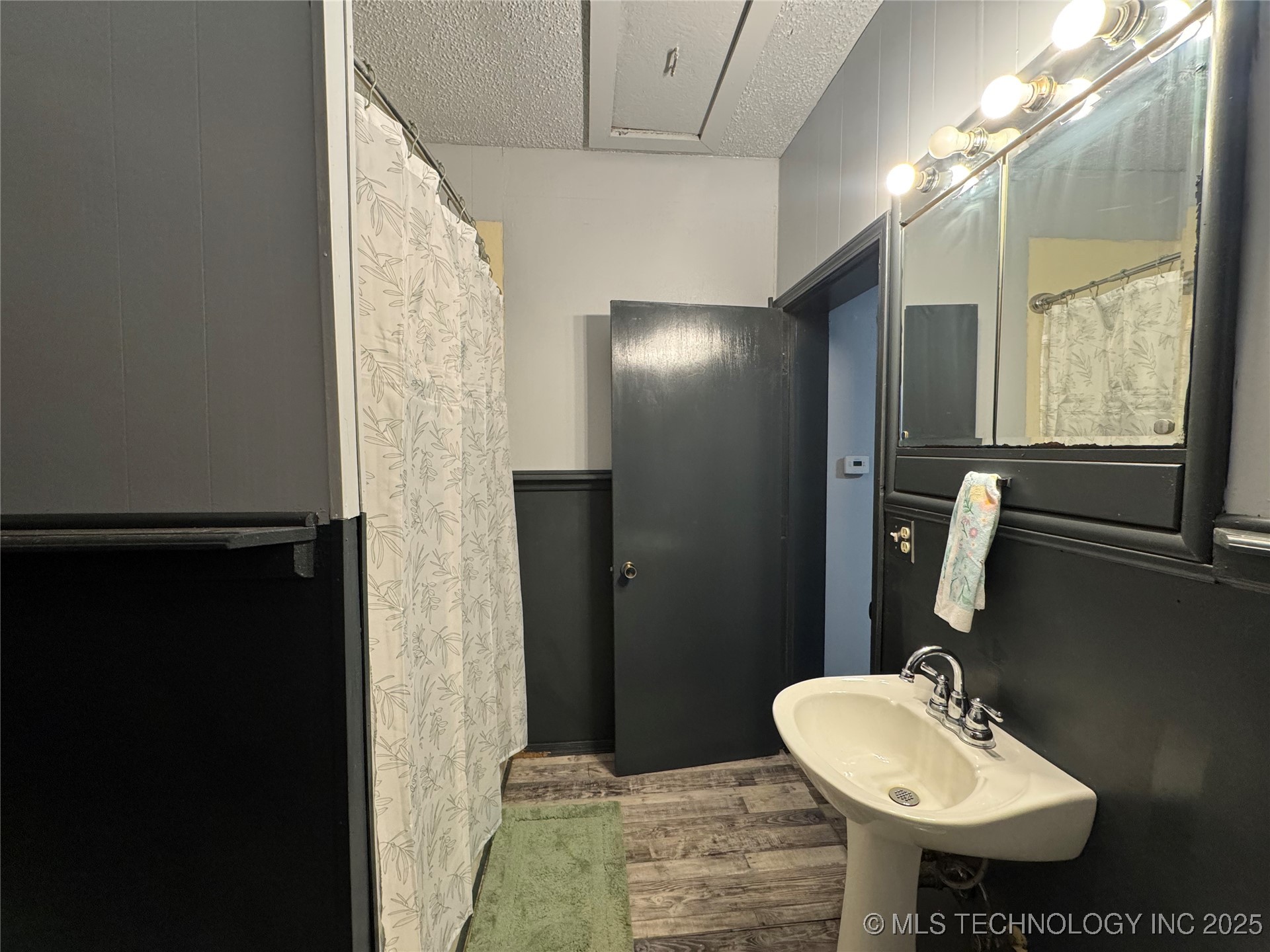 319 S Division Street Sapulpa OK 74066
