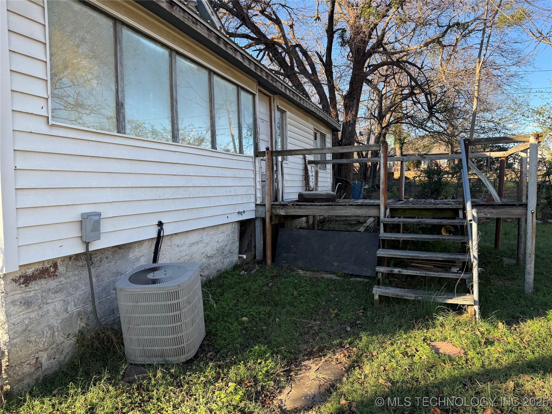 319 S Division Street Sapulpa OK 74066