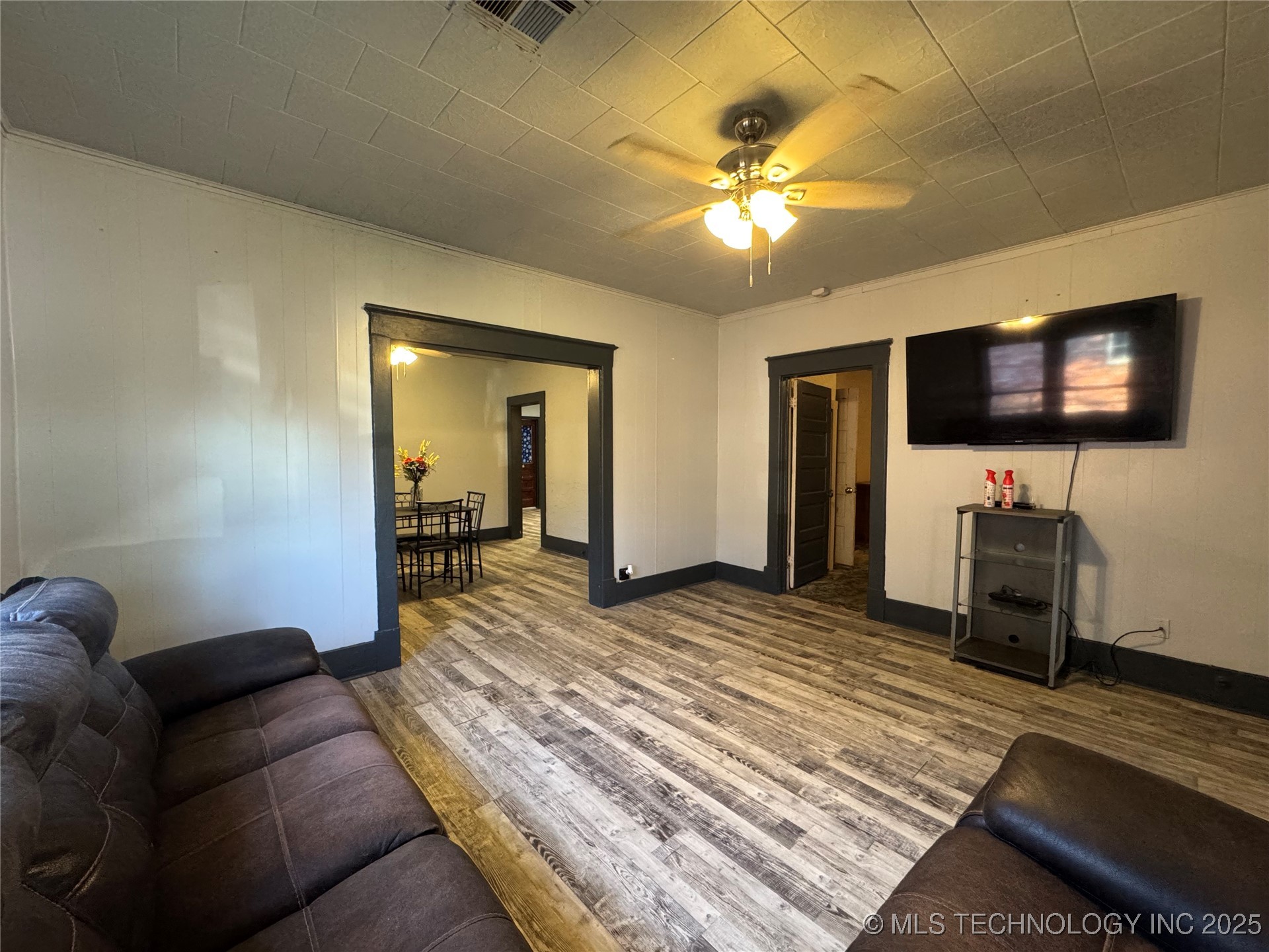 319 S Division Street Sapulpa OK 74066