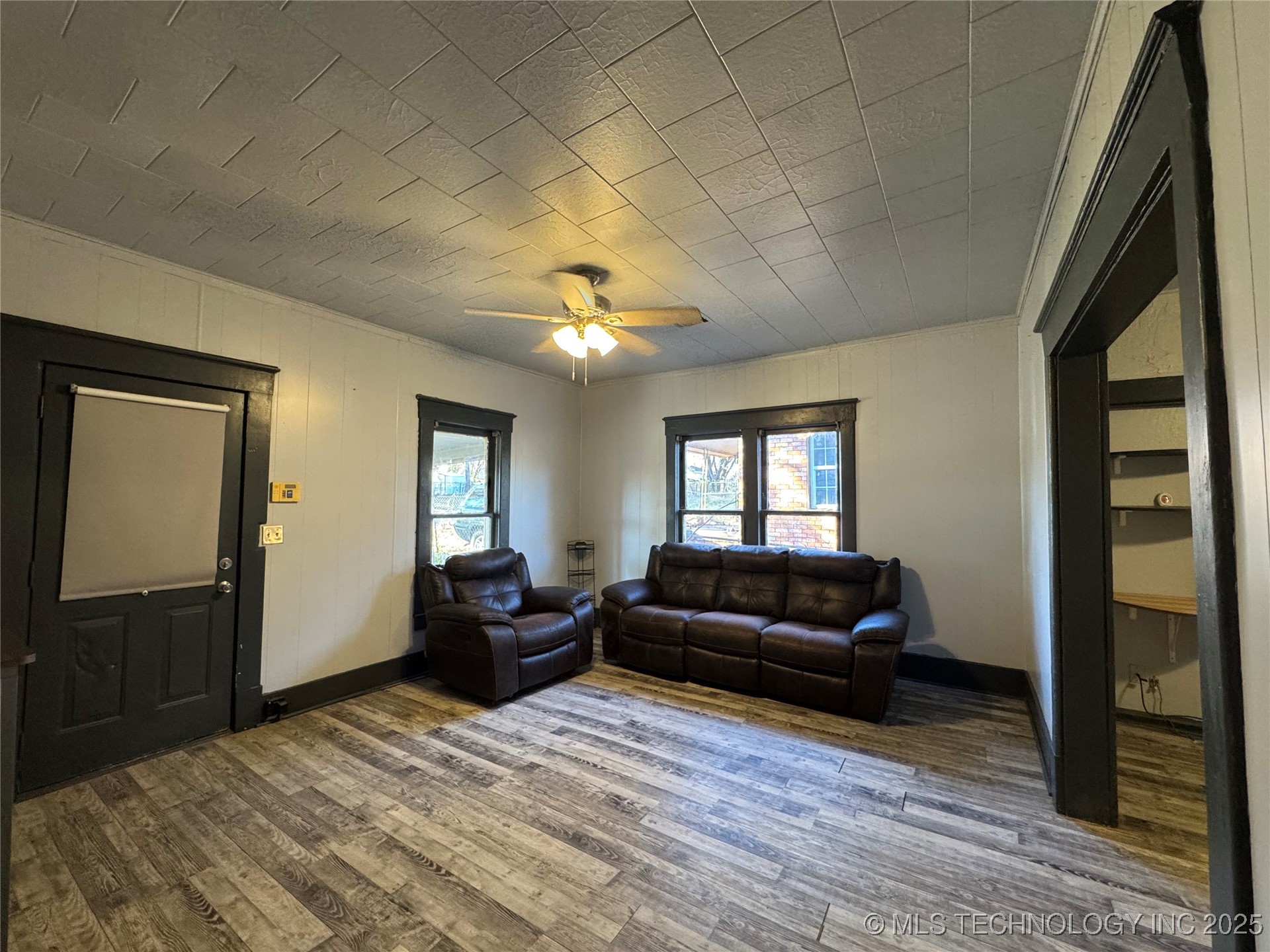 319 S Division Street Sapulpa OK 74066