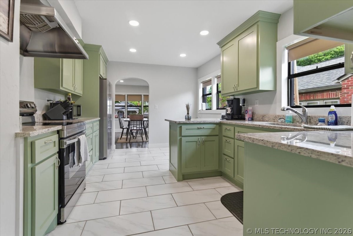 831 S Jamestown Avenue Tulsa OK 74112