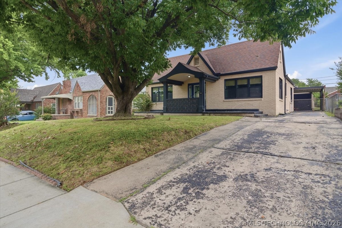 831 S Jamestown Avenue Tulsa OK 74112