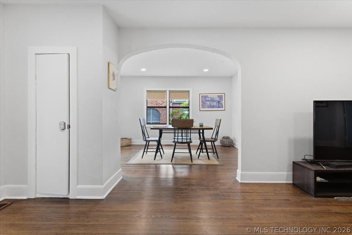 831 S Jamestown Avenue Tulsa OK 74112