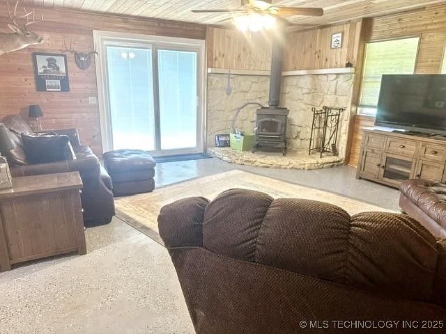 3293 W Southern Avenue Hulbert OK 74441