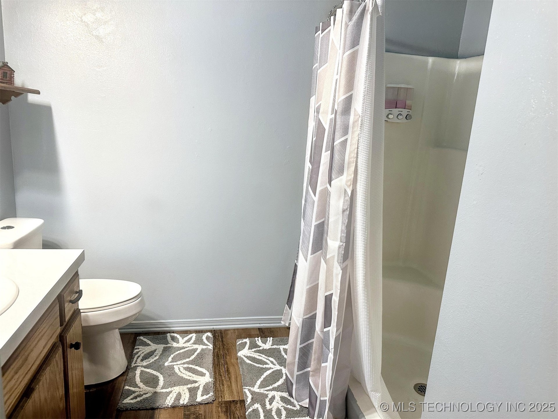 3293 W Southern Avenue Hulbert OK 74441