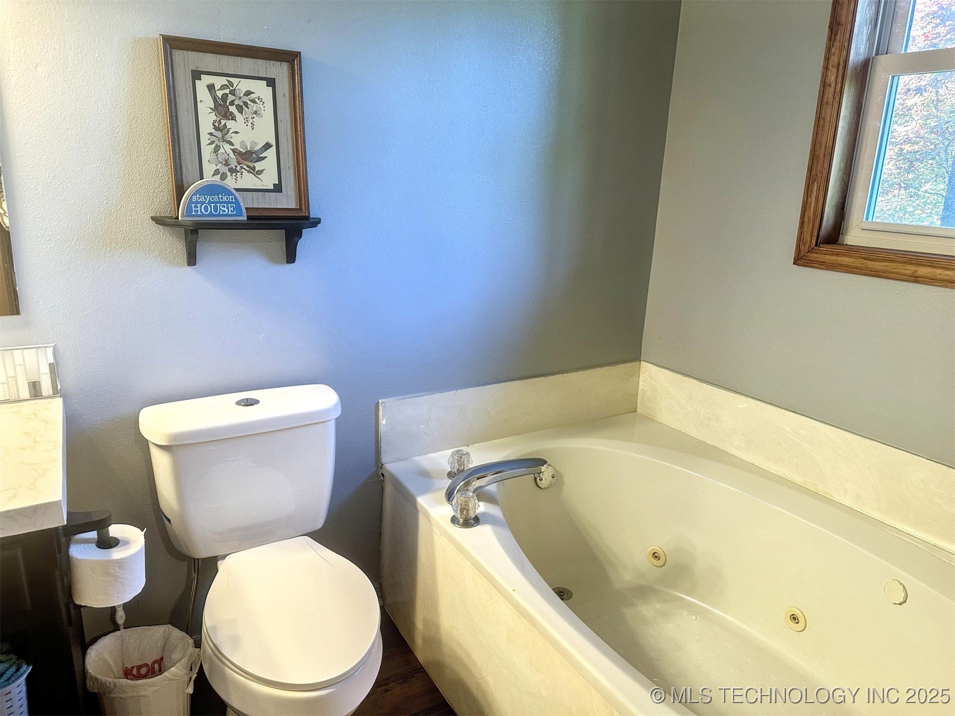 3293 W Southern Avenue Hulbert OK 74441