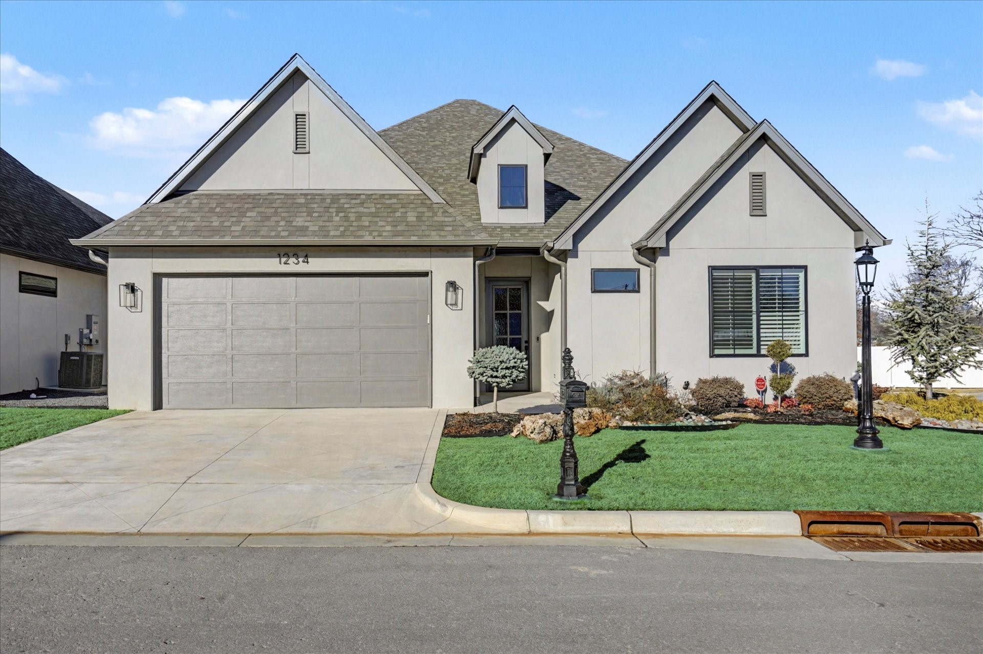 1234 N 71st Place Broken Arrow OK 74014