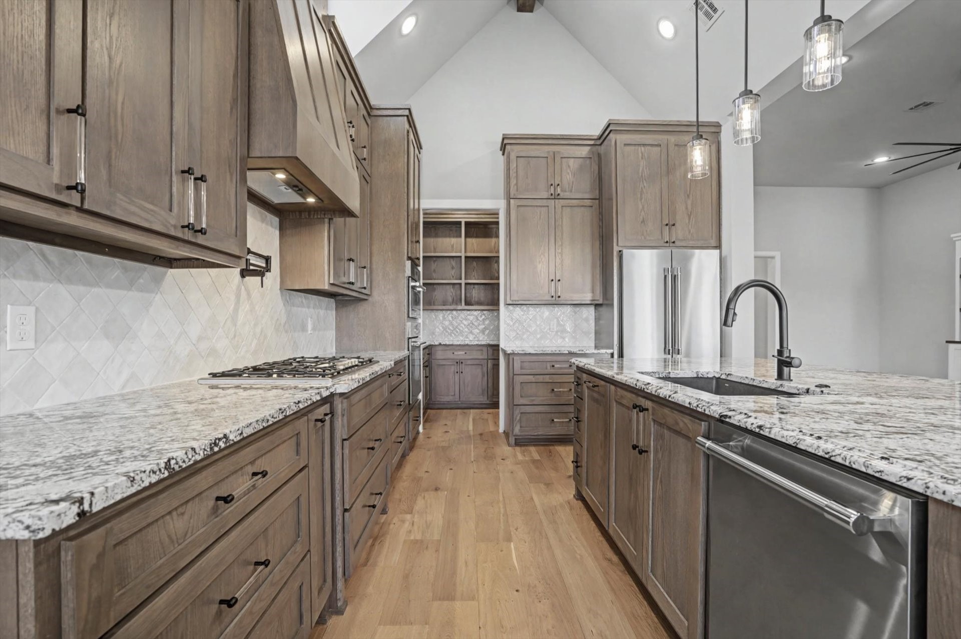 1234 N 71st Place Broken Arrow OK 74014