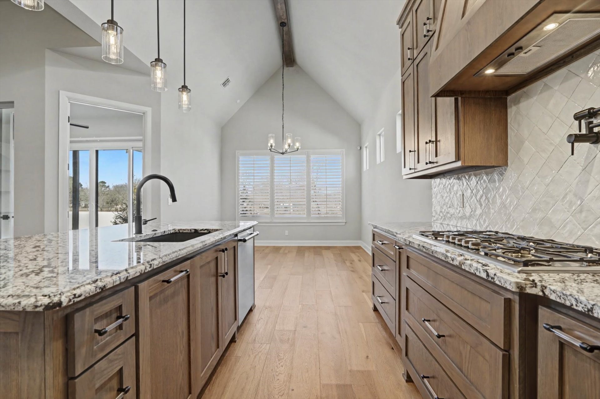 1234 N 71st Place Broken Arrow OK 74014