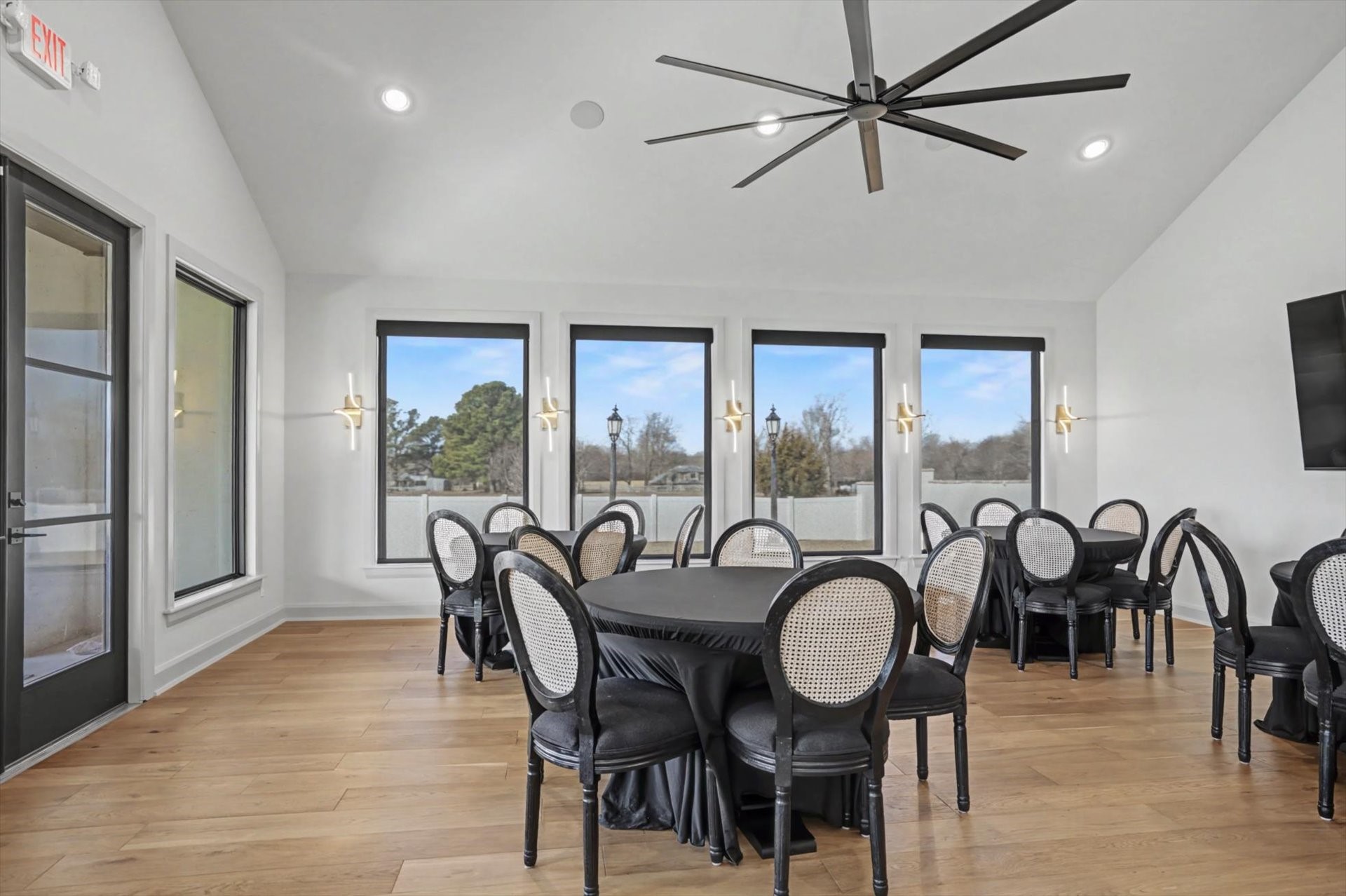 1234 N 71st Place Broken Arrow OK 74014