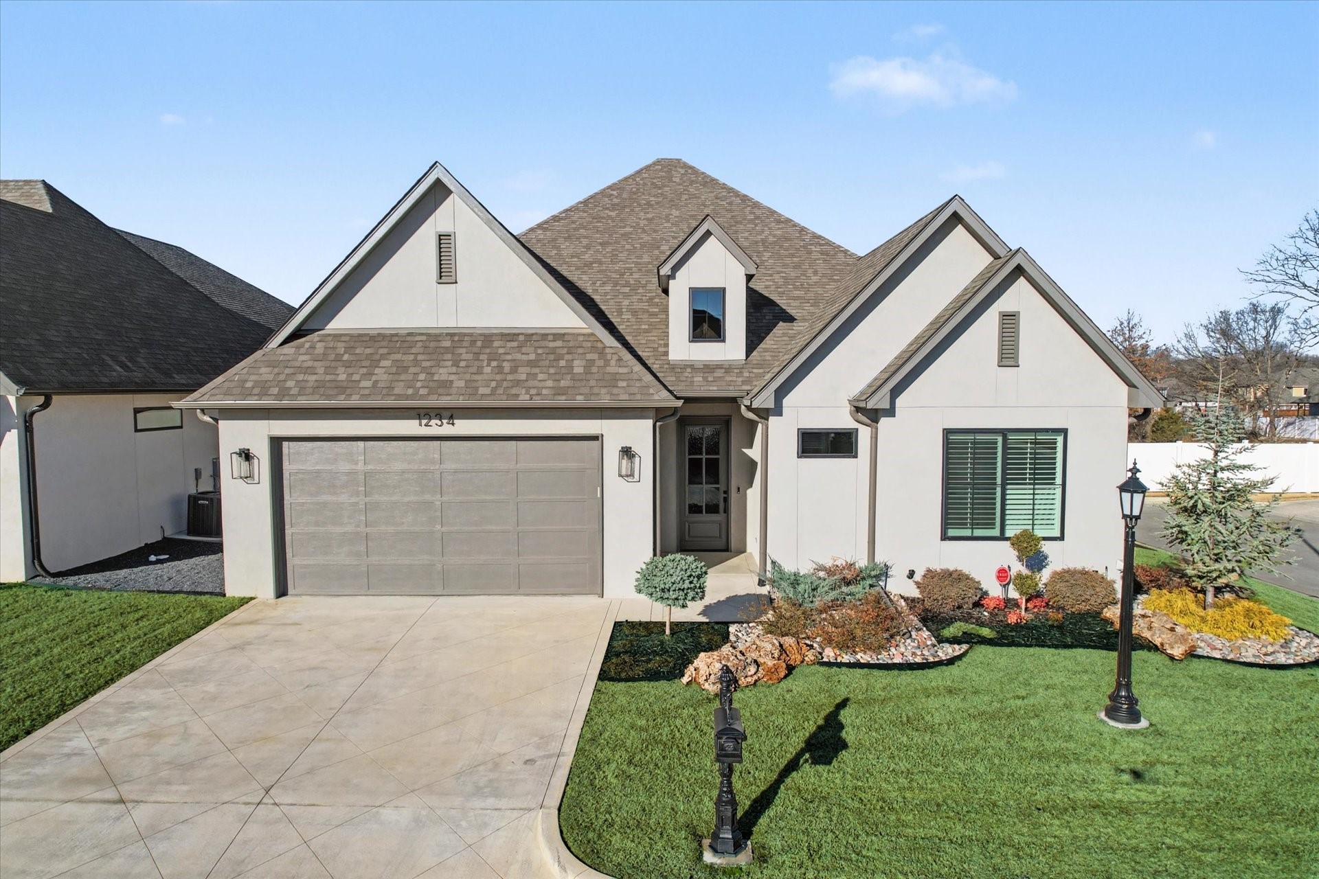 1234 N 71st Place Broken Arrow OK 74014