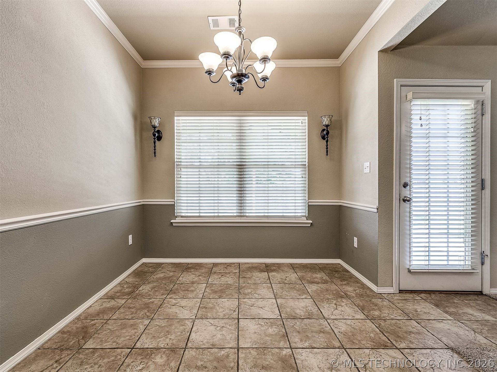 2112 S Javine Court Skiatook OK 74070