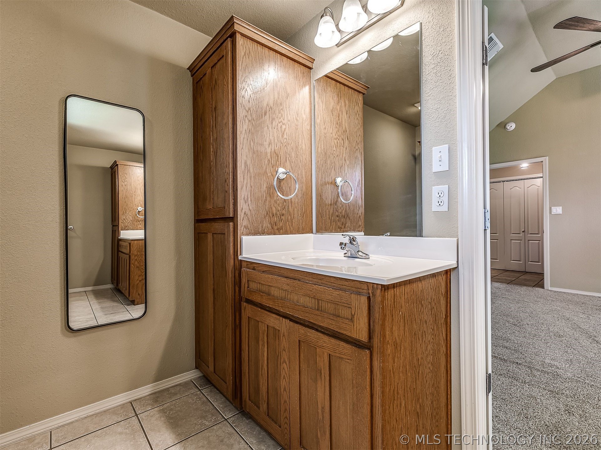 2112 S Javine Court Skiatook OK 74070