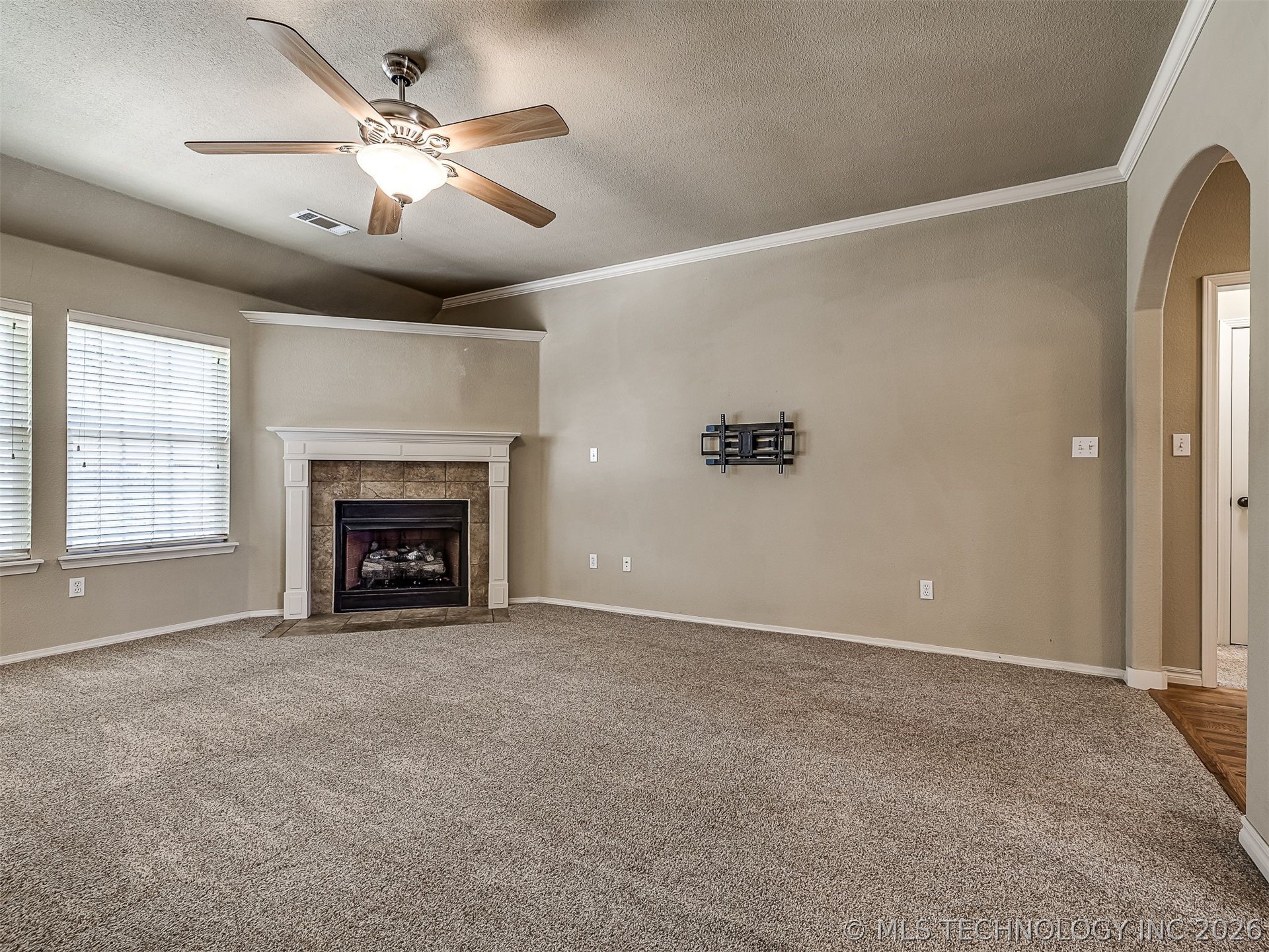 2112 S Javine Court Skiatook OK 74070