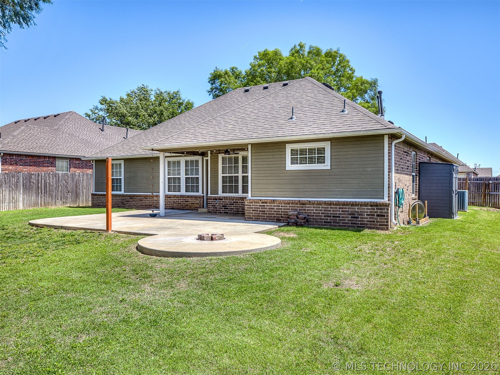 2112 S Javine Court Skiatook OK 74070