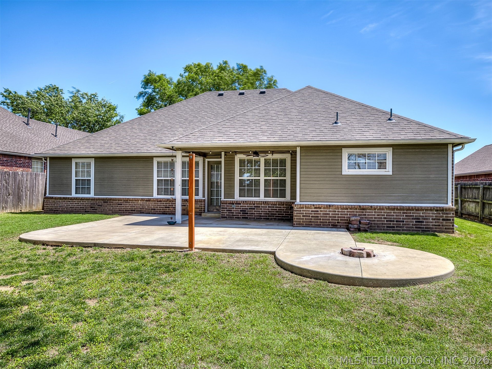 2112 S Javine Court Skiatook OK 74070