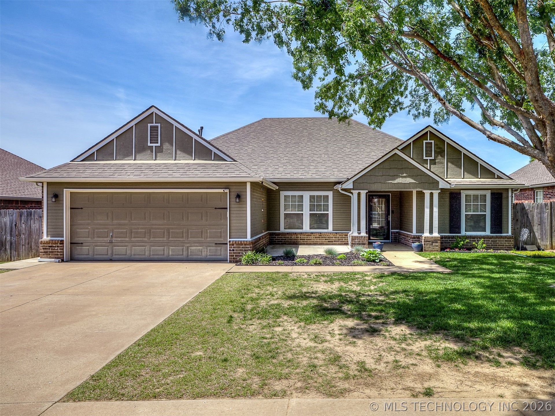 2112 S Javine Court Skiatook OK 74070