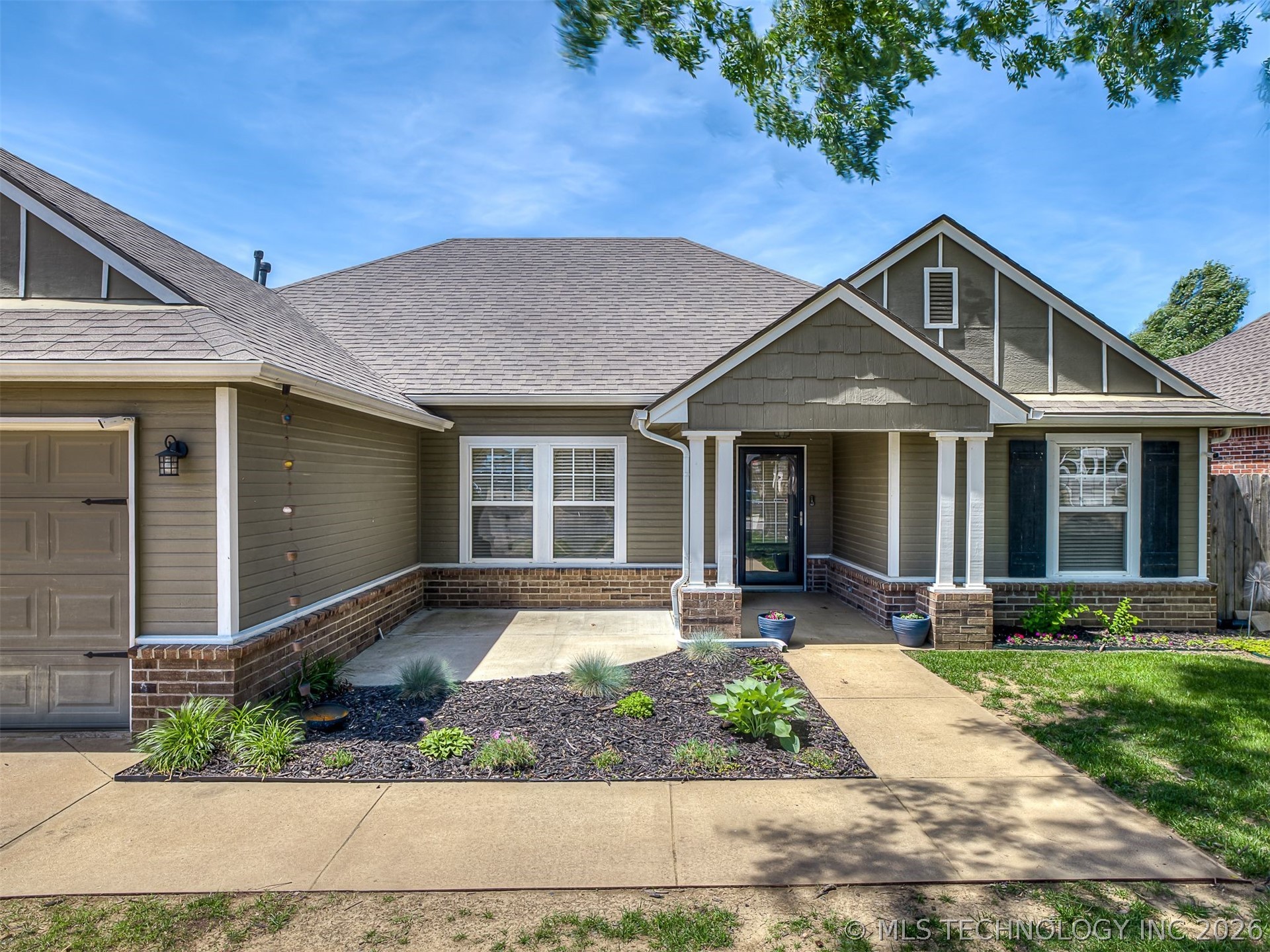 2112 S Javine Court Skiatook OK 74070