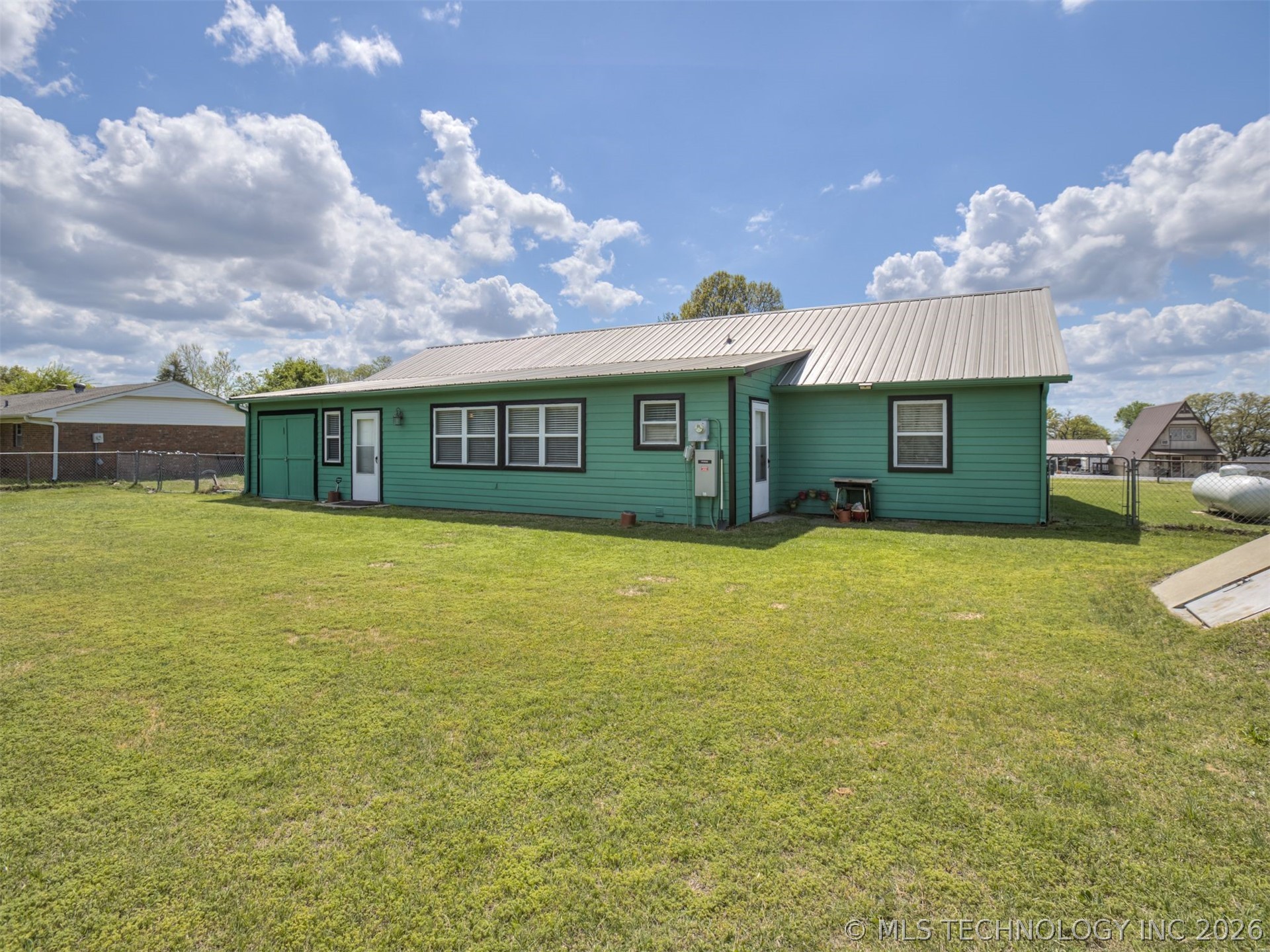 115907 S 4197 Checotah OK 74426