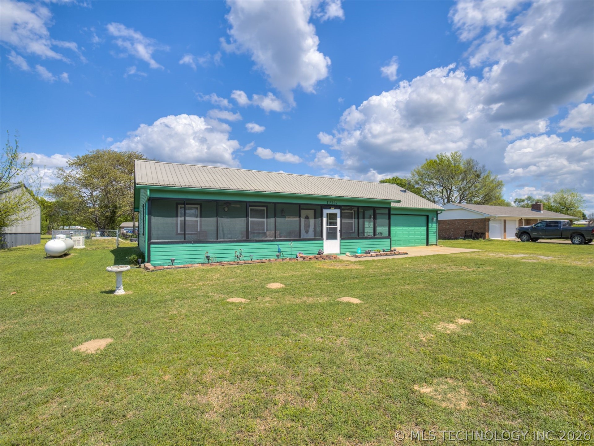 115907 S 4197 Checotah OK 74426