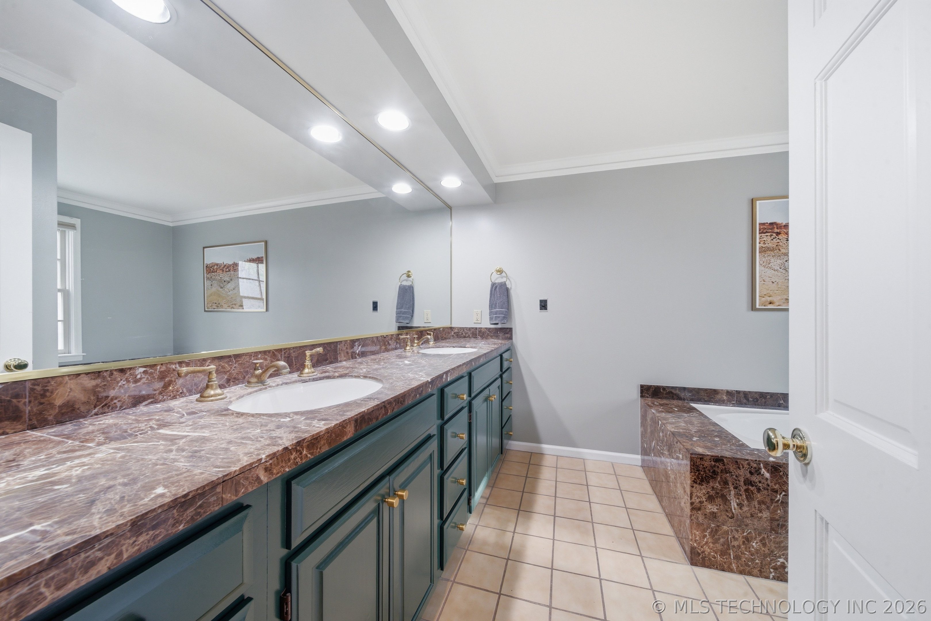 2264 E 37th Street Tulsa OK 74105