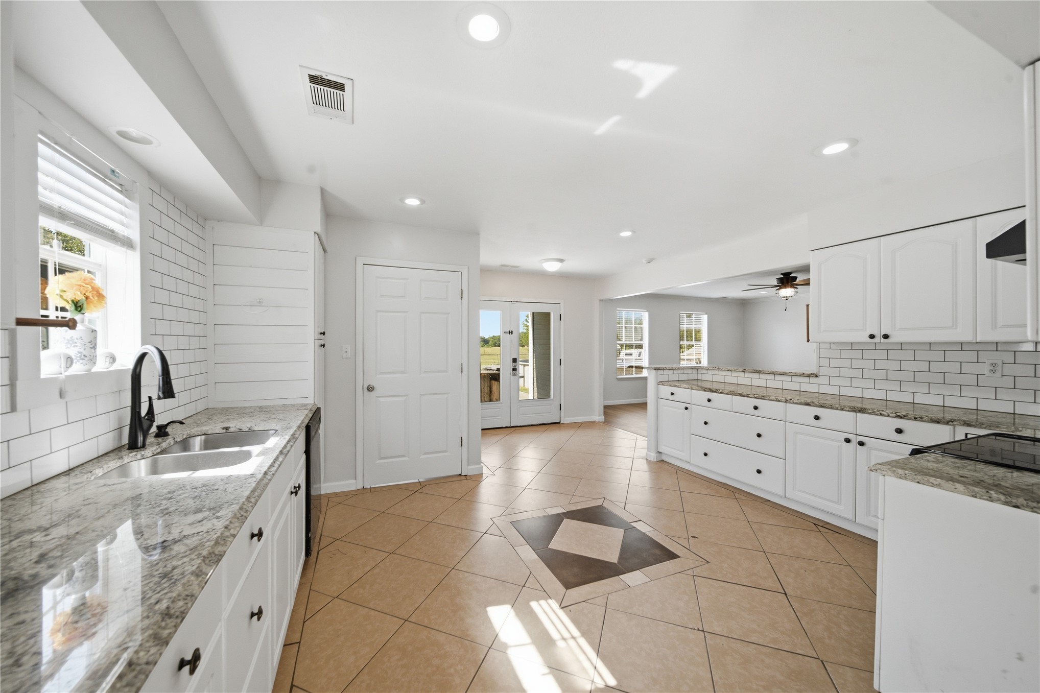 3504 W Country Road Skiatook OK 74070