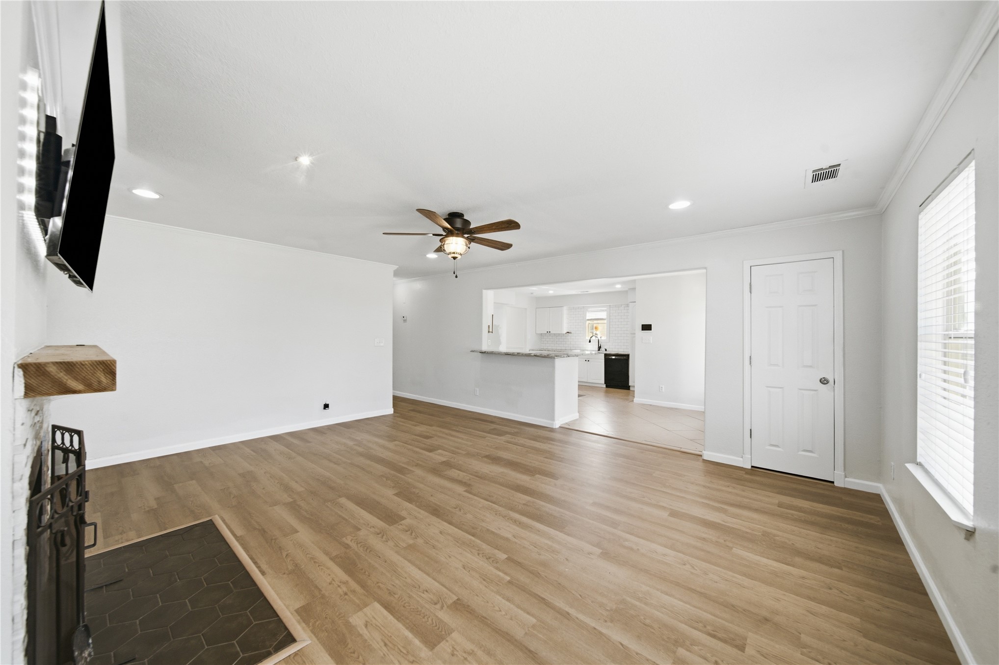 3504 W Country Road Skiatook OK 74070