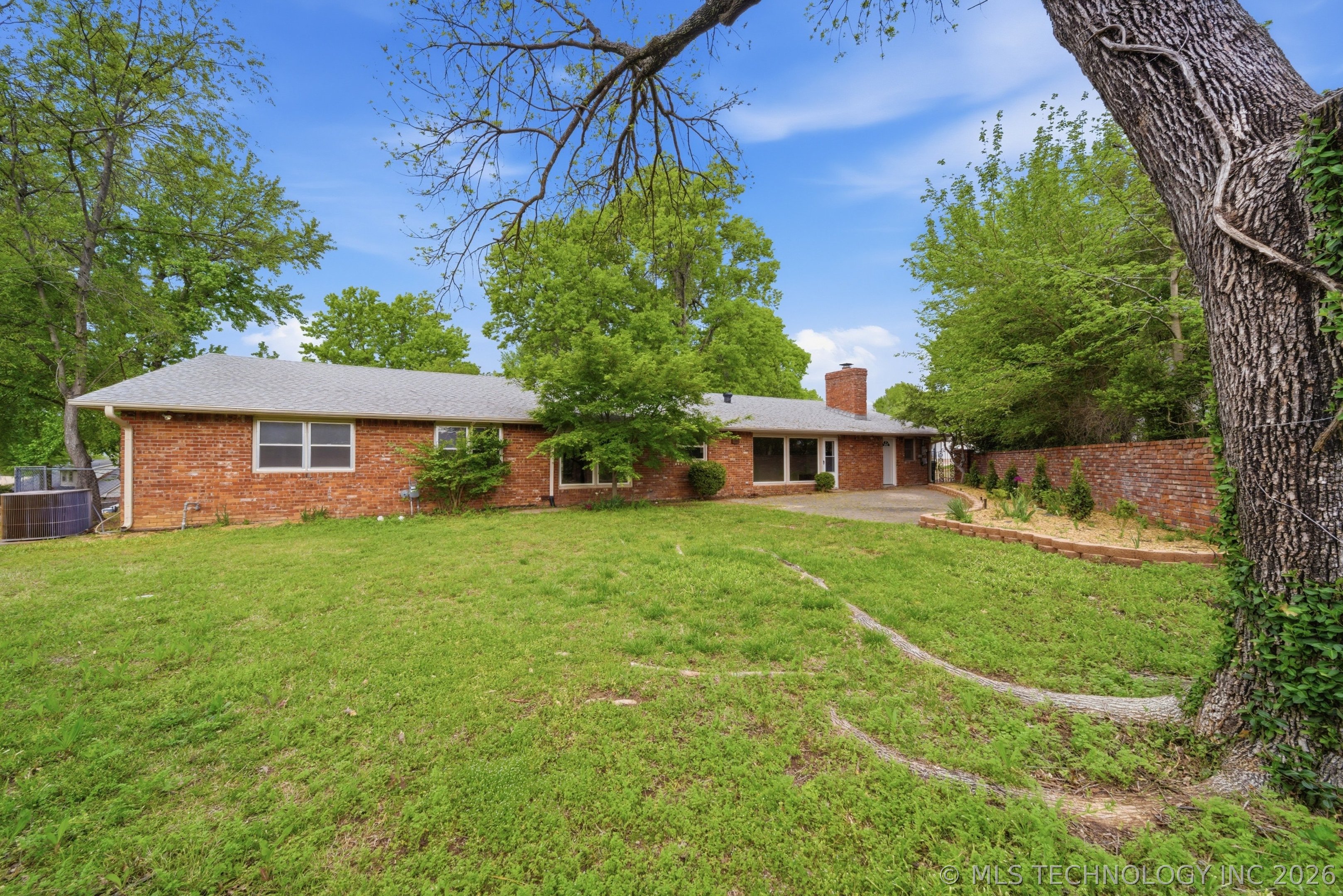 4417 Girard Muskogee OK 74401