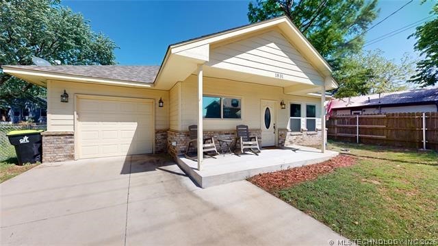 1831 E Oak Hills Ada OK 74820
