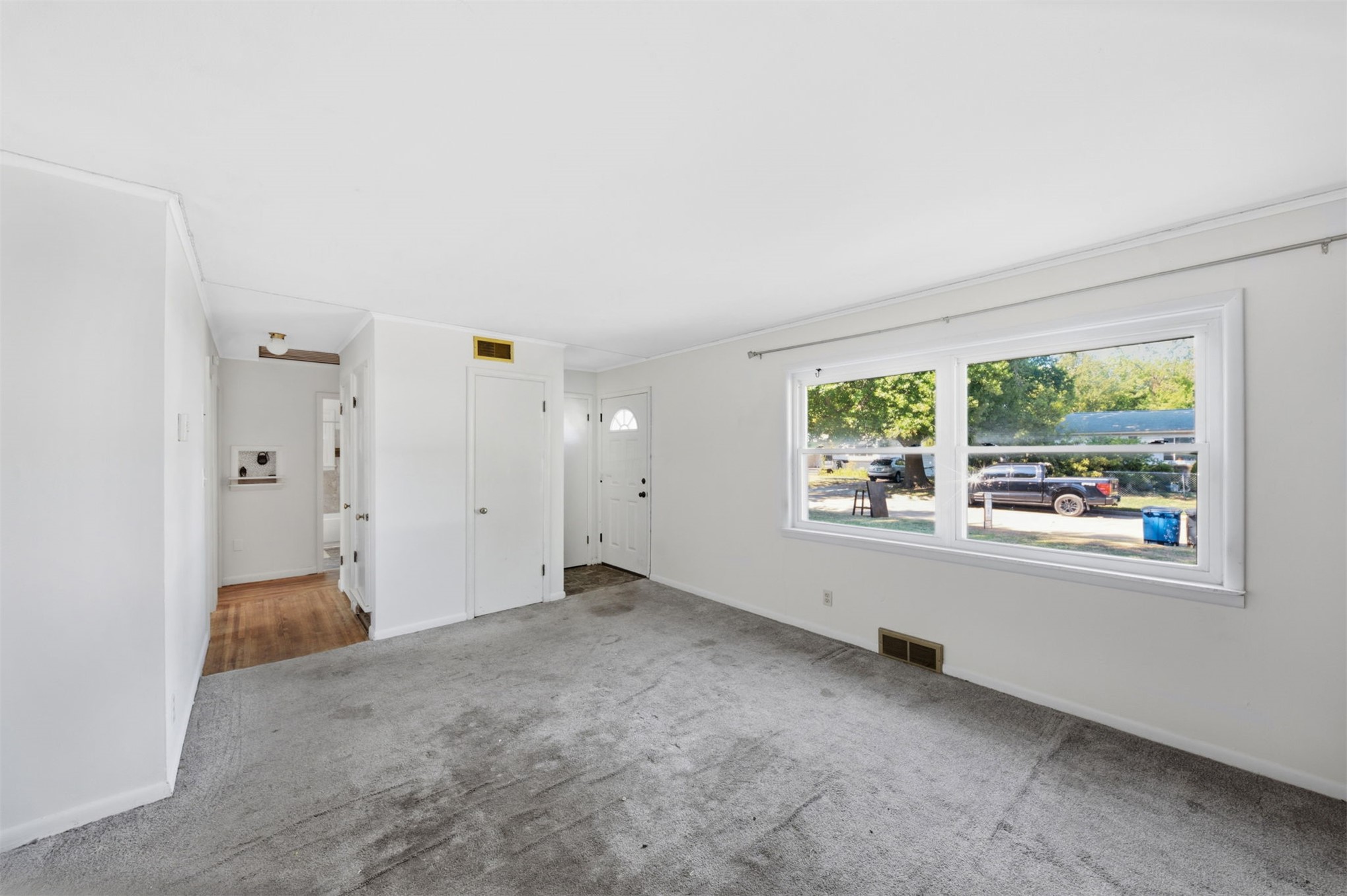 313 S 44th Westavenue Tulsa OK 74127