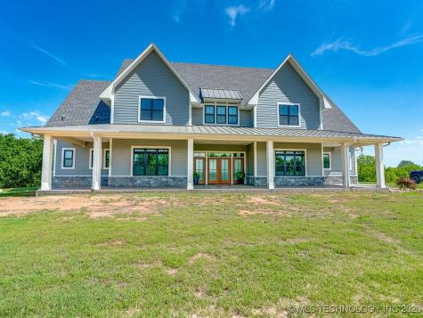24008 County Road 3520 Fitzhugh OK 74843