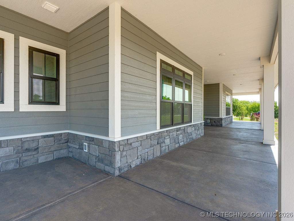 24008 County Road 3520 Fitzhugh OK 74843